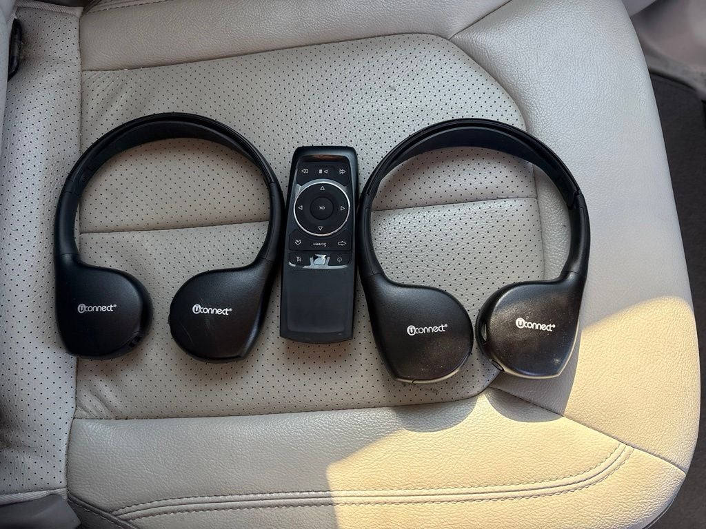 2017 Chrysler Pacifica Touring L Plus
