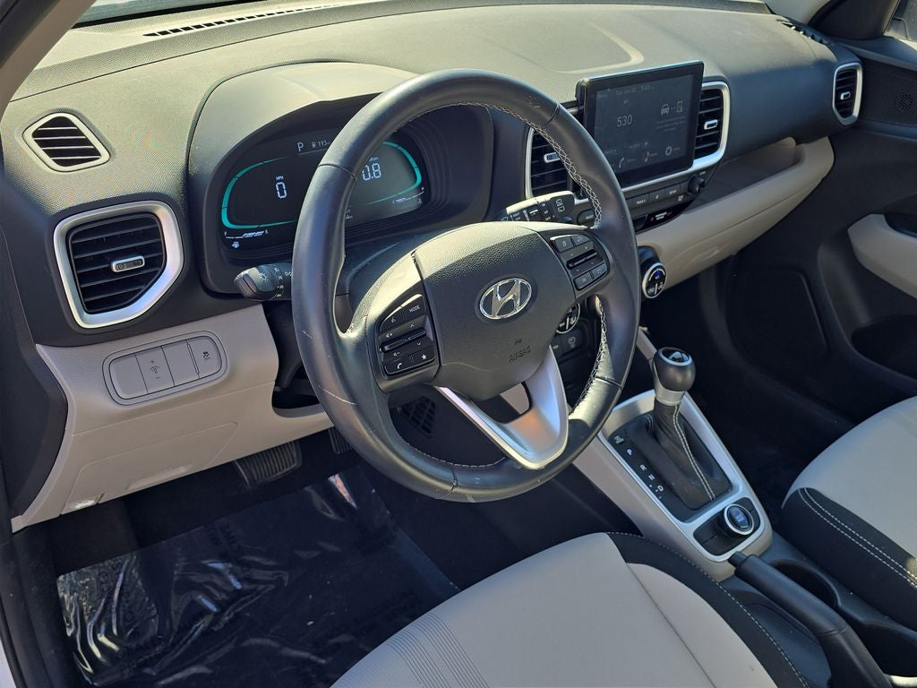 2023 Hyundai Venue SEL
